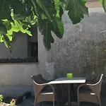 Simonetti Apartment *