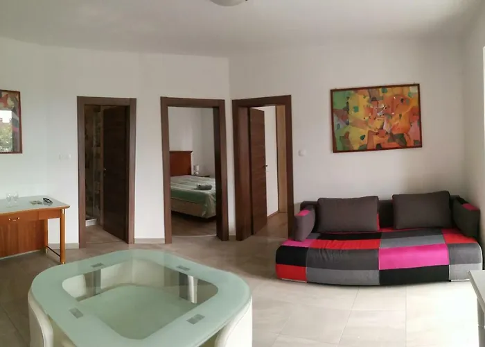 Simonetti * מאלינסקה