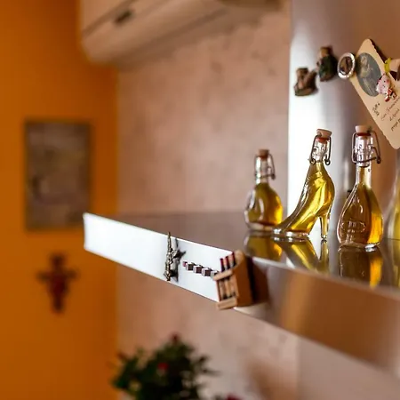 Simonetti Apartment *