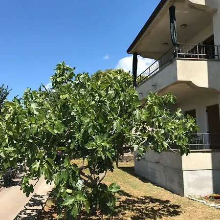 Simonetti Apartman *